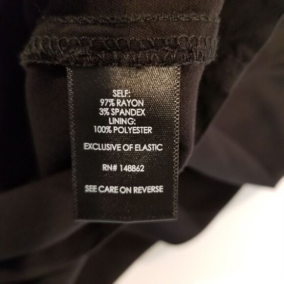 Torrid Women Plus Rayon Slub Tie Front Jumpsuit Cropped Size L Black Sleeveless - Picture 8 of 8